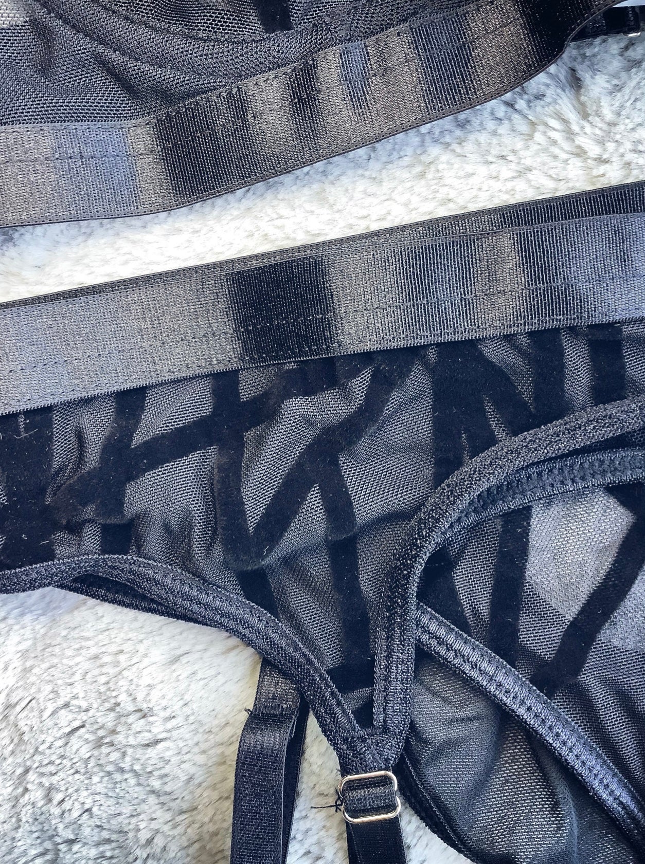 “Warbler” set + stockings