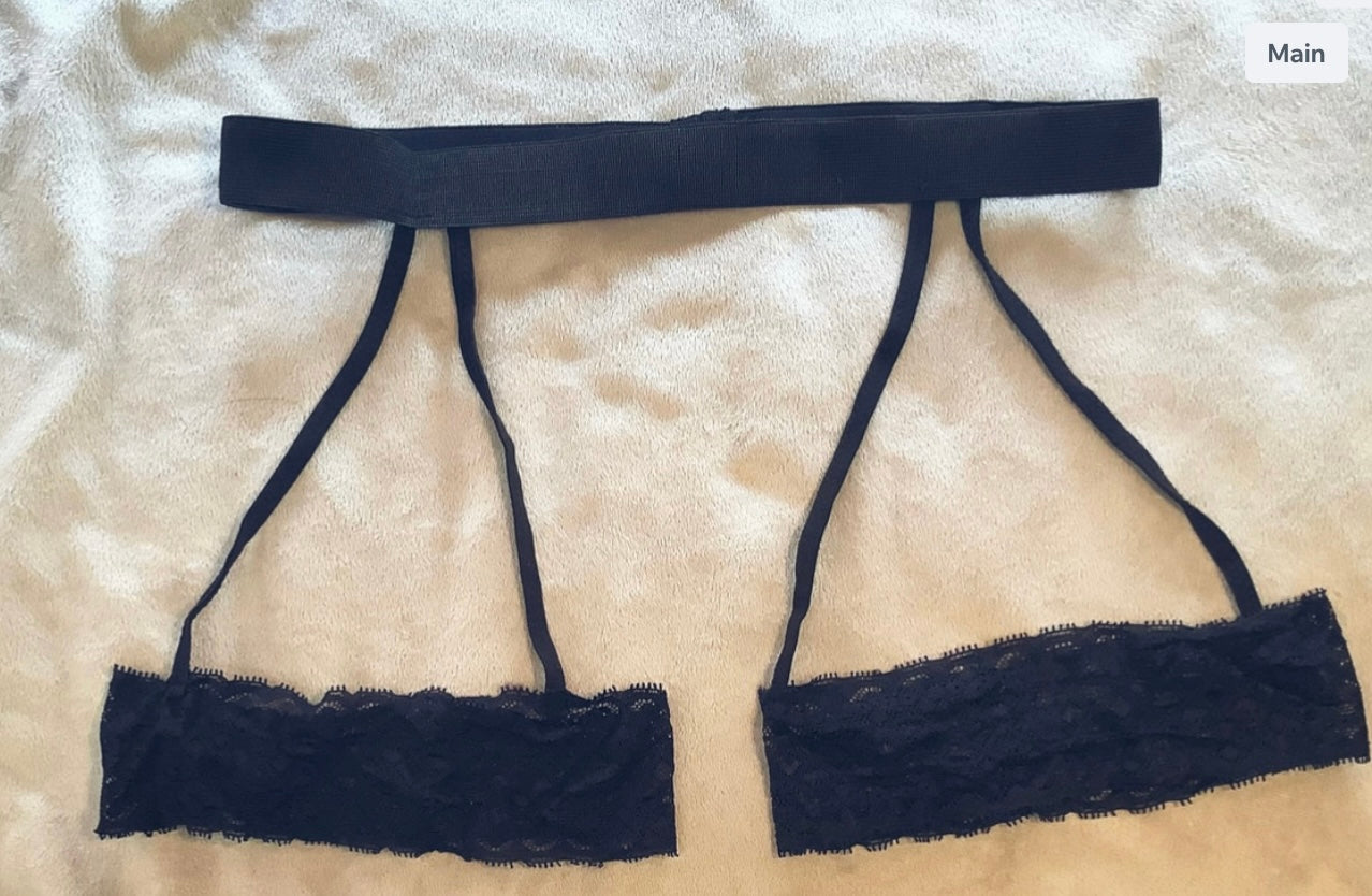 Plus size lace garter belt